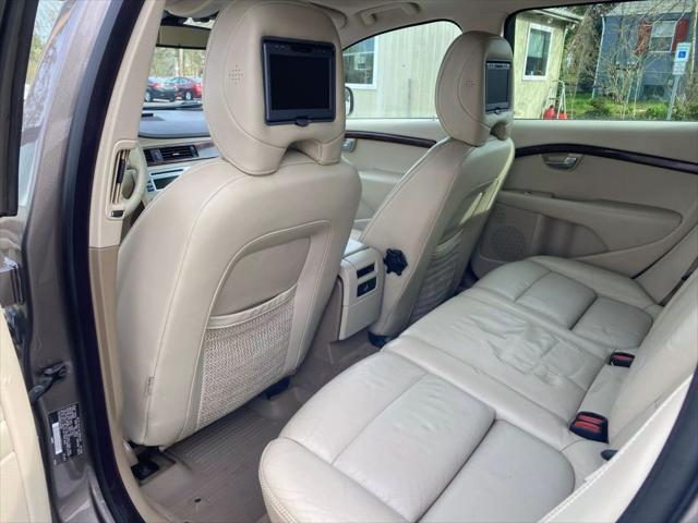 used 2009 Volvo XC70 car, priced at $8,995