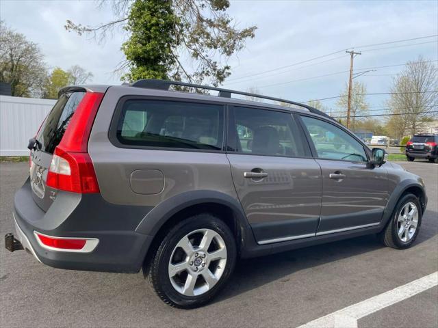 used 2009 Volvo XC70 car, priced at $8,995