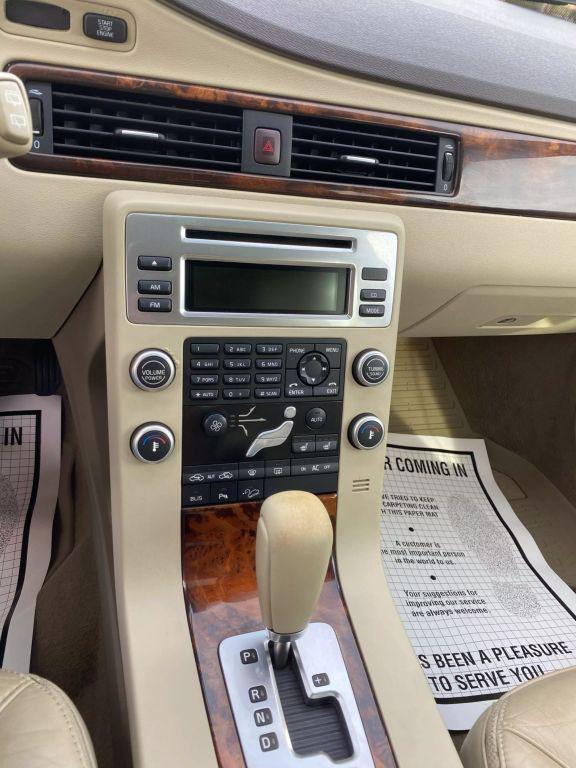 used 2009 Volvo XC70 car, priced at $8,995