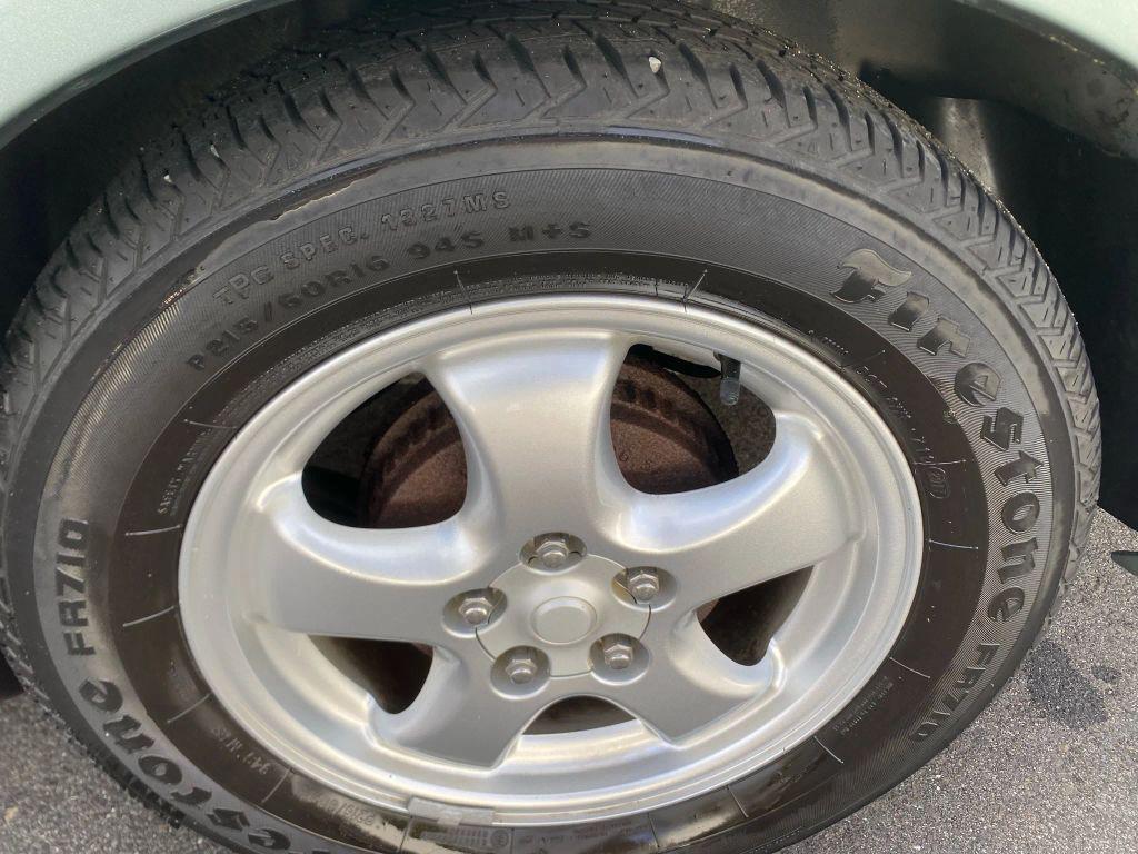 used 2006 Ford Taurus car, priced at $3,990