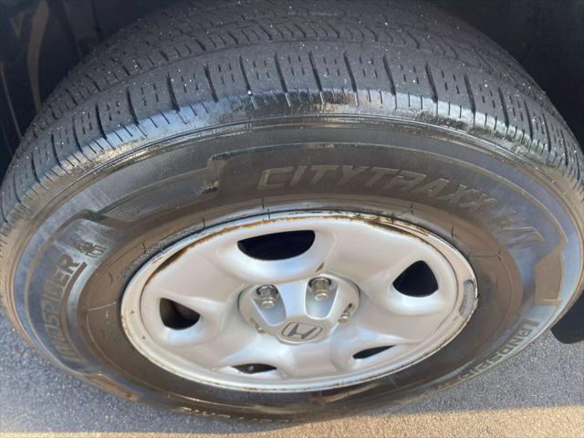 used 2004 Honda Pilot car, priced at $6,490