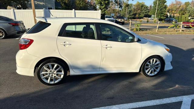 used 2009 Toyota Matrix car, priced at $7,495