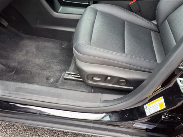 used 2025 Chevrolet Equinox car