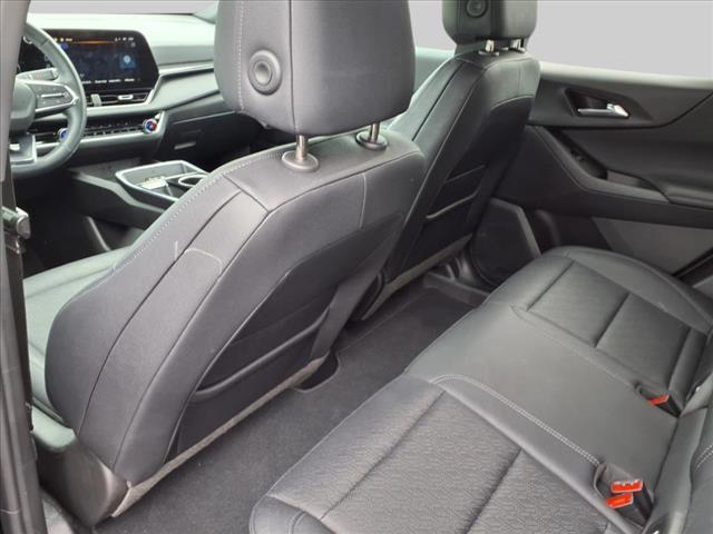 used 2025 Chevrolet Equinox car, priced at $32,595
