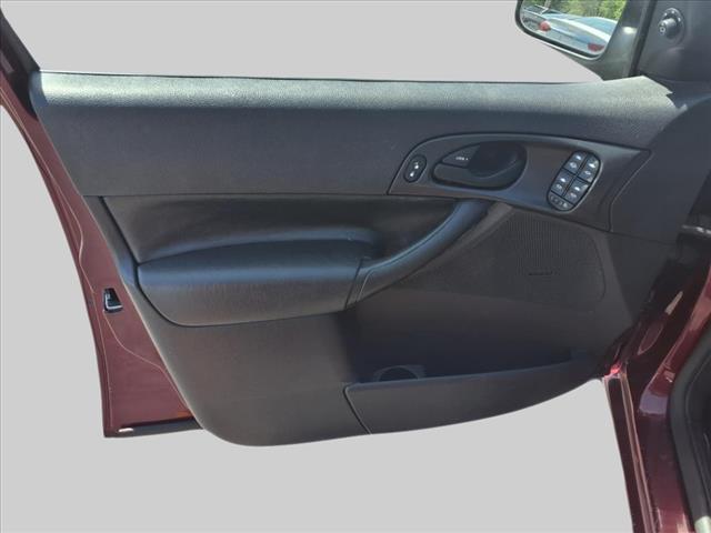 used 2006 Ford Focus car, priced at $6,495