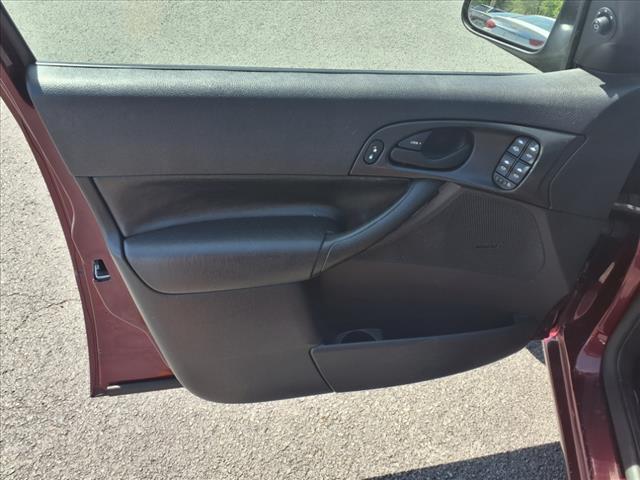 used 2006 Ford Focus car, priced at $6,995