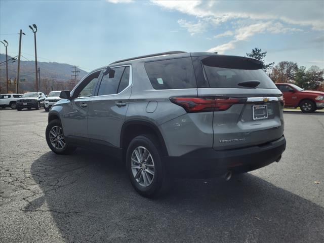 used 2023 Chevrolet Traverse car, priced at $31,995