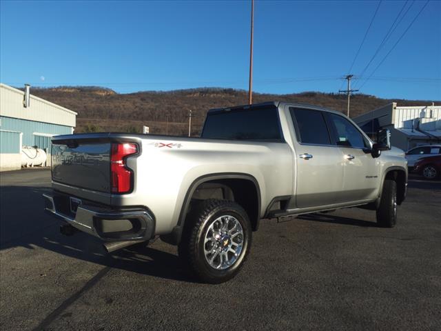 new 2025 Chevrolet Silverado 3500 car, priced at $69,210