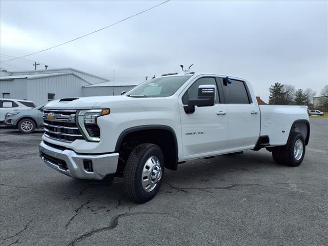 new 2025 Chevrolet Silverado 3500 car, priced at $85,080