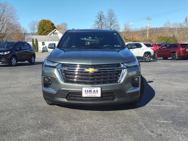 used 2022 Chevrolet Traverse car, priced at $34,995