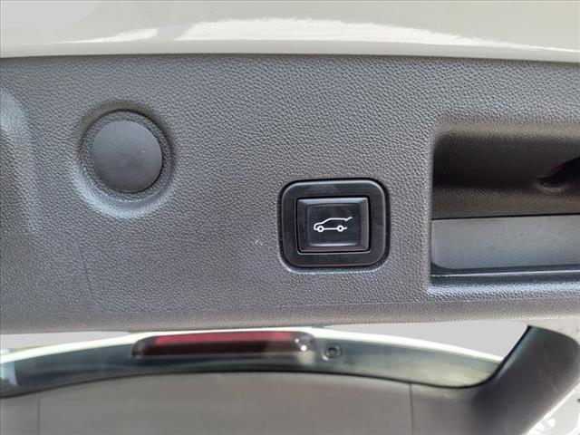 used 2021 Chevrolet Equinox car, priced at $22,795