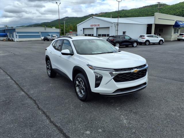new 2025 Chevrolet Trax car, priced at $25,525