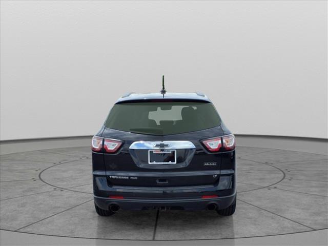 used 2023 Chevrolet Traverse car, priced at $32,995