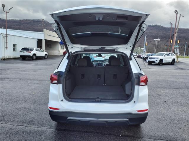 used 2023 Chevrolet Equinox car, priced at $22,995