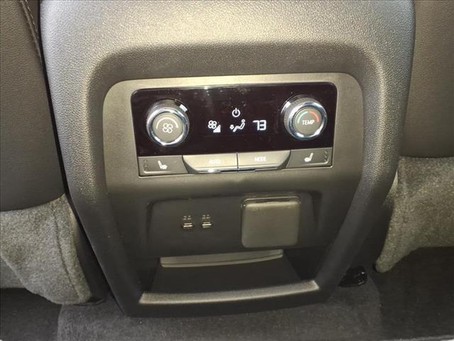 new 2026 Chevrolet Traverse car, priced at $60,089