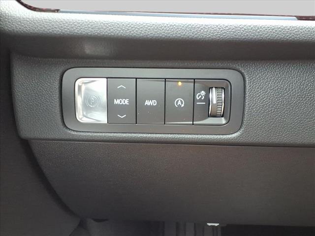 new 2026 Chevrolet Traverse car, priced at $60,089