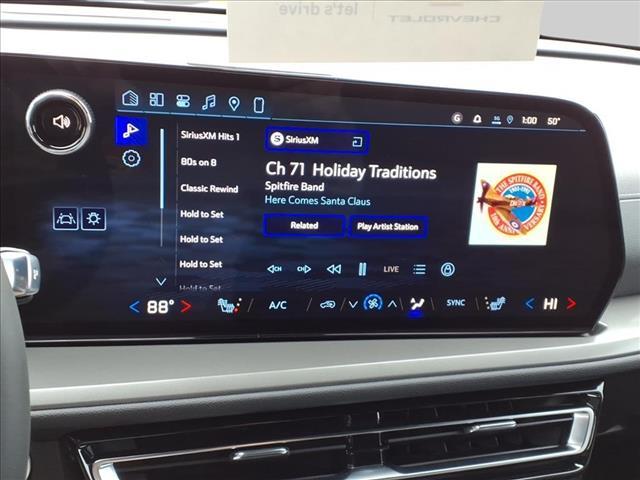 new 2026 Chevrolet Traverse car, priced at $50,200