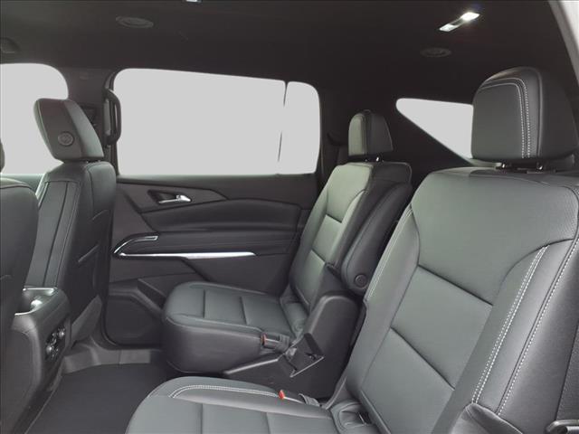 new 2026 Chevrolet Traverse car, priced at $50,200