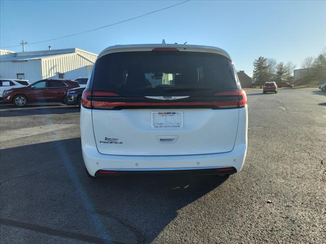 used 2022 Chrysler Pacifica car, priced at $24,995