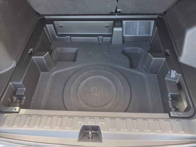 used 2021 Chevrolet Equinox car, priced at $22,895