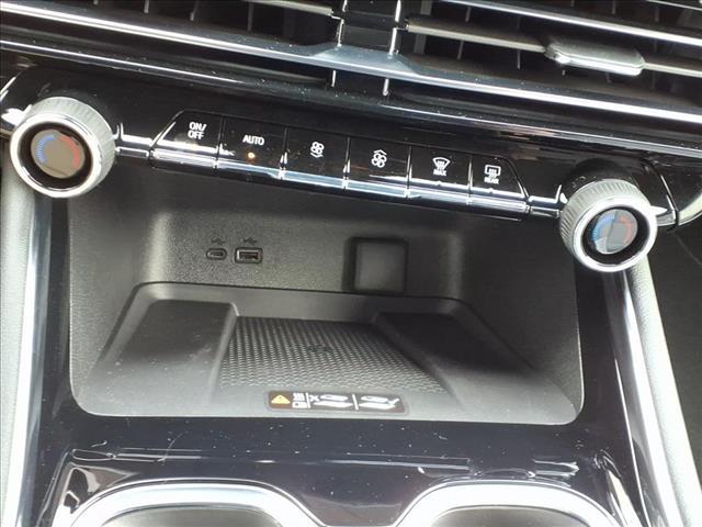 new 2026 Chevrolet Traverse car, priced at $59,420