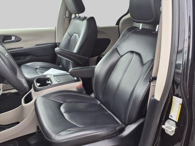 used 2023 Chrysler Pacifica car, priced at $23,495