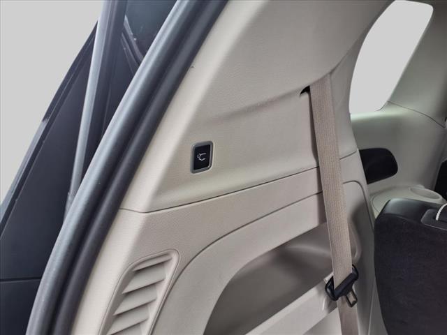 used 2023 Chrysler Pacifica car, priced at $23,495