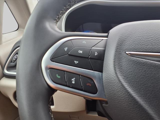 used 2023 Chrysler Pacifica car, priced at $23,495