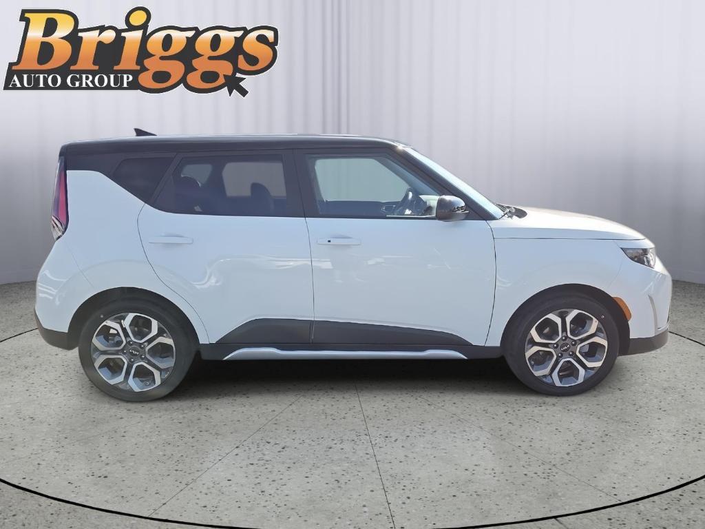 new 2025 Kia Soul car, priced at $27,360
