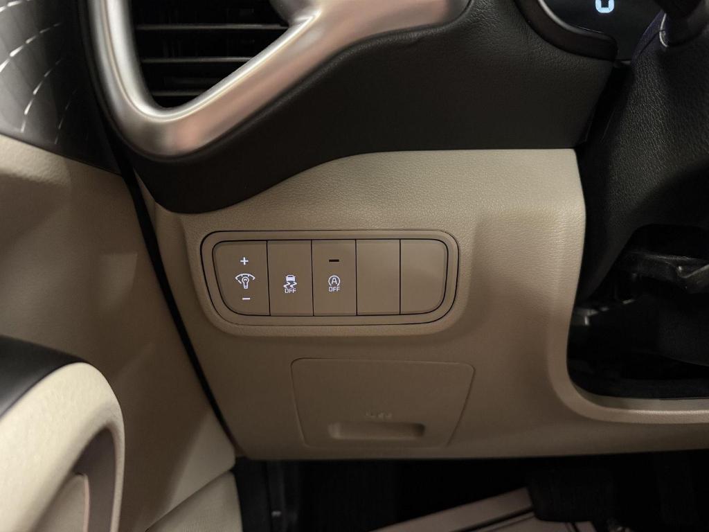 used 2024 Kia Soul car, priced at $17,800