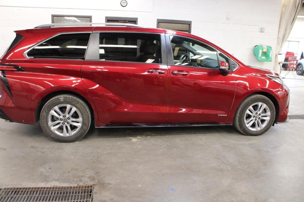 used 2021 Toyota Sienna car, priced at $40,982