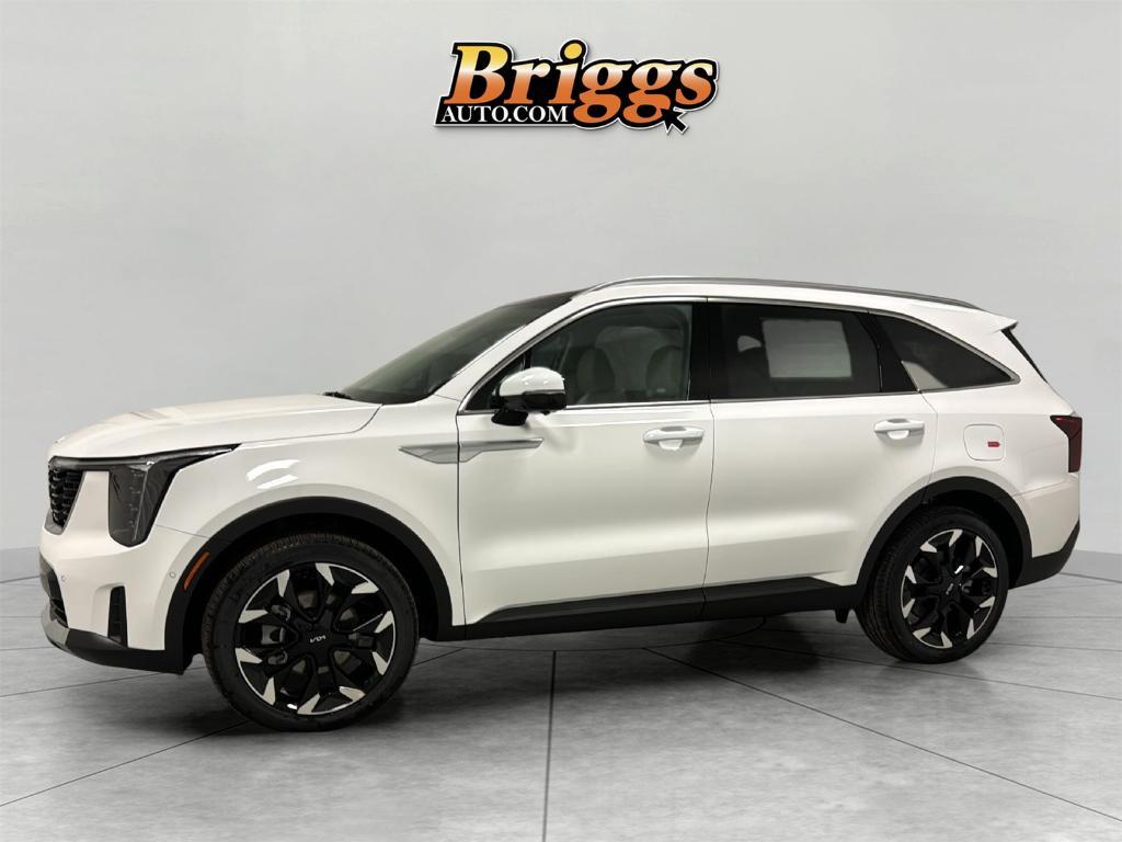 new 2025 Kia Sorento car, priced at $41,545