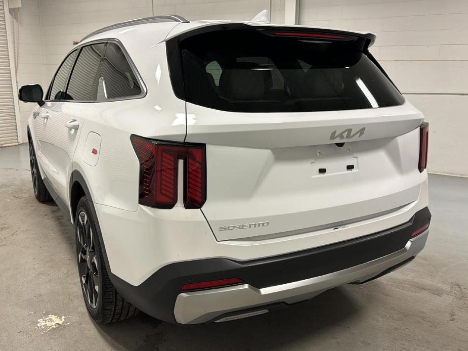 new 2025 Kia Sorento car, priced at $42,045