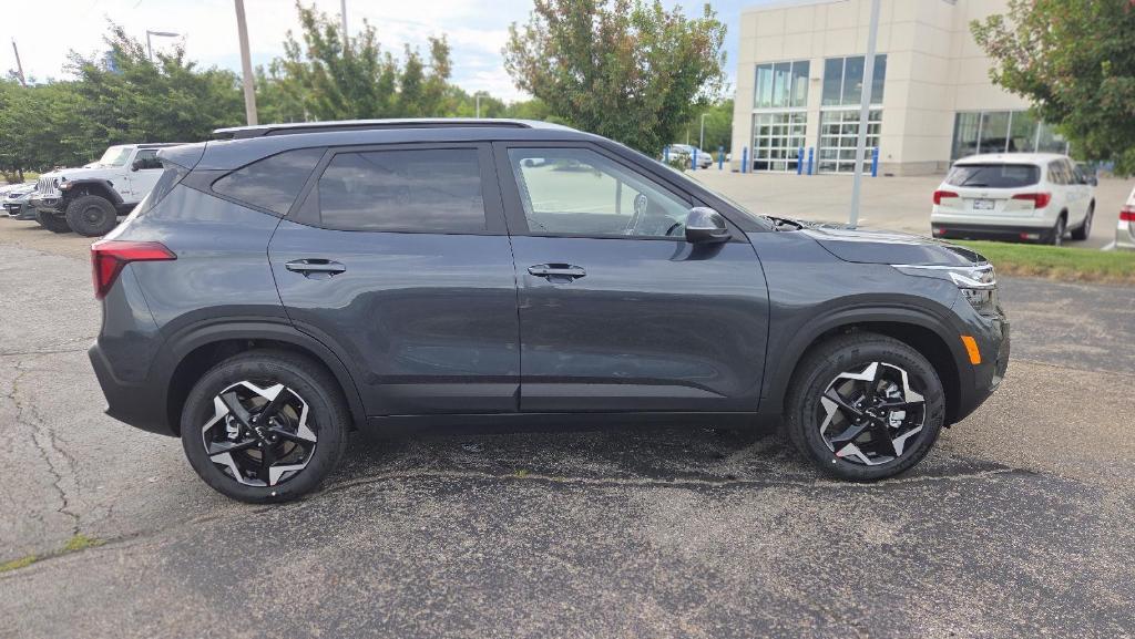 new 2025 Kia Seltos car, priced at $27,444