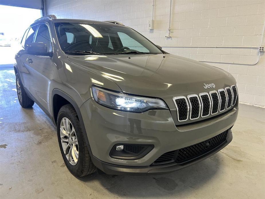used 2020 Jeep Cherokee car, priced at $15,829