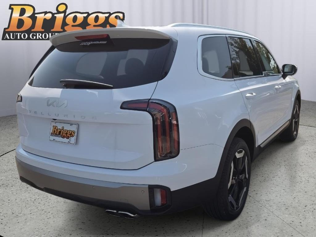 new 2025 Kia Telluride car, priced at $45,340