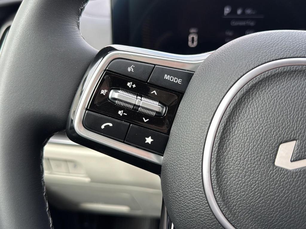 new 2025 Kia Sorento car, priced at $36,802