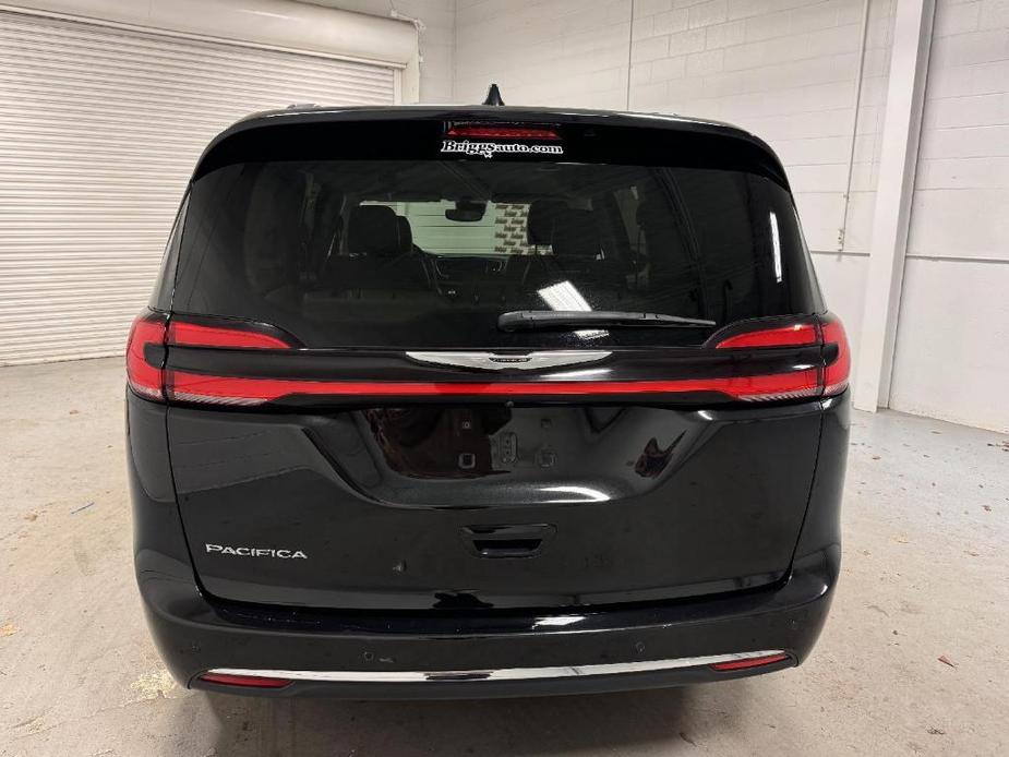 used 2021 Chrysler Pacifica car, priced at $24,131