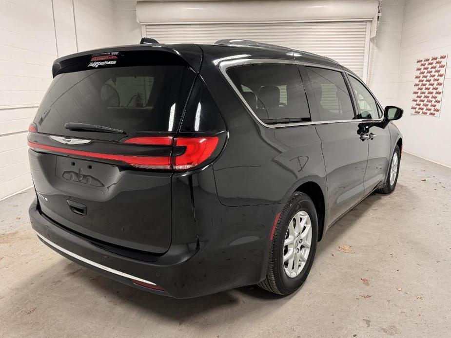 used 2021 Chrysler Pacifica car, priced at $24,131