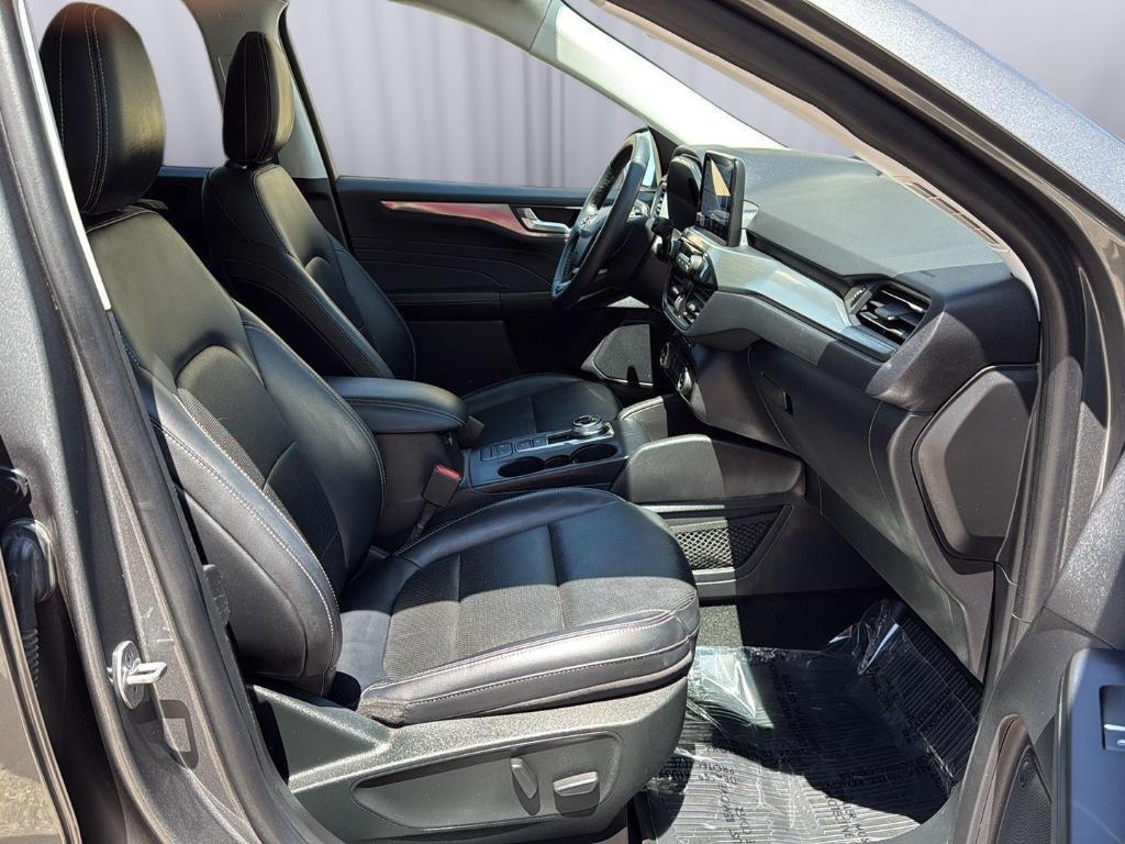 used 2022 Ford Escape car, priced at $22,285