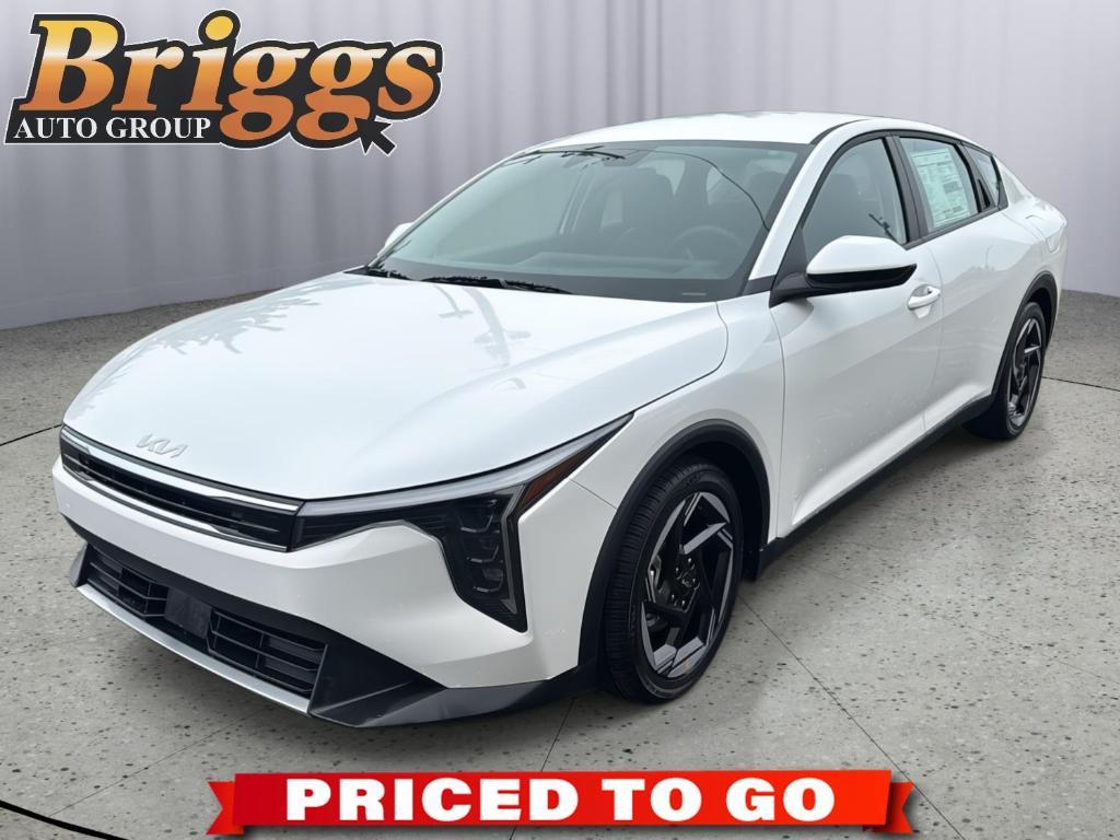 new 2025 Kia K4 car, priced at $26,190