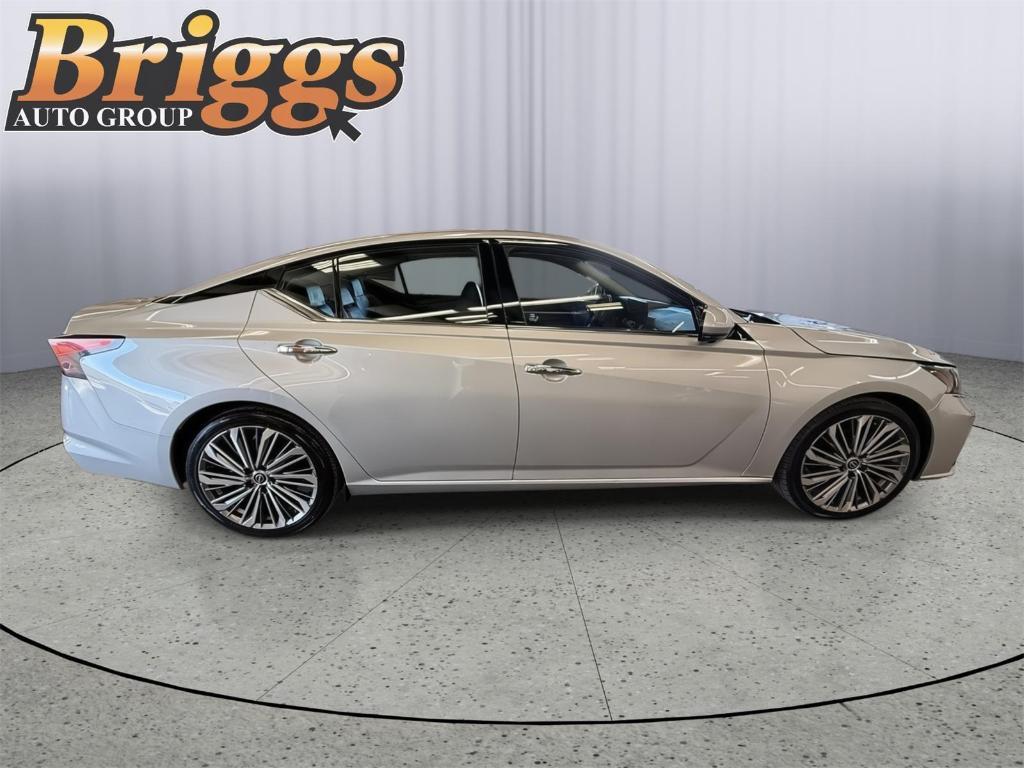 used 2023 Nissan Altima car, priced at $23,549