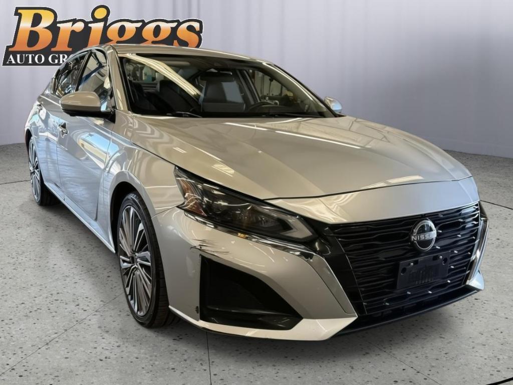 used 2023 Nissan Altima car, priced at $23,549