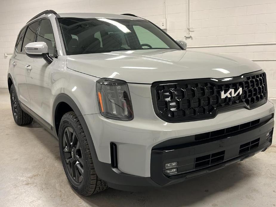 new 2024 Kia Telluride car, priced at $53,294