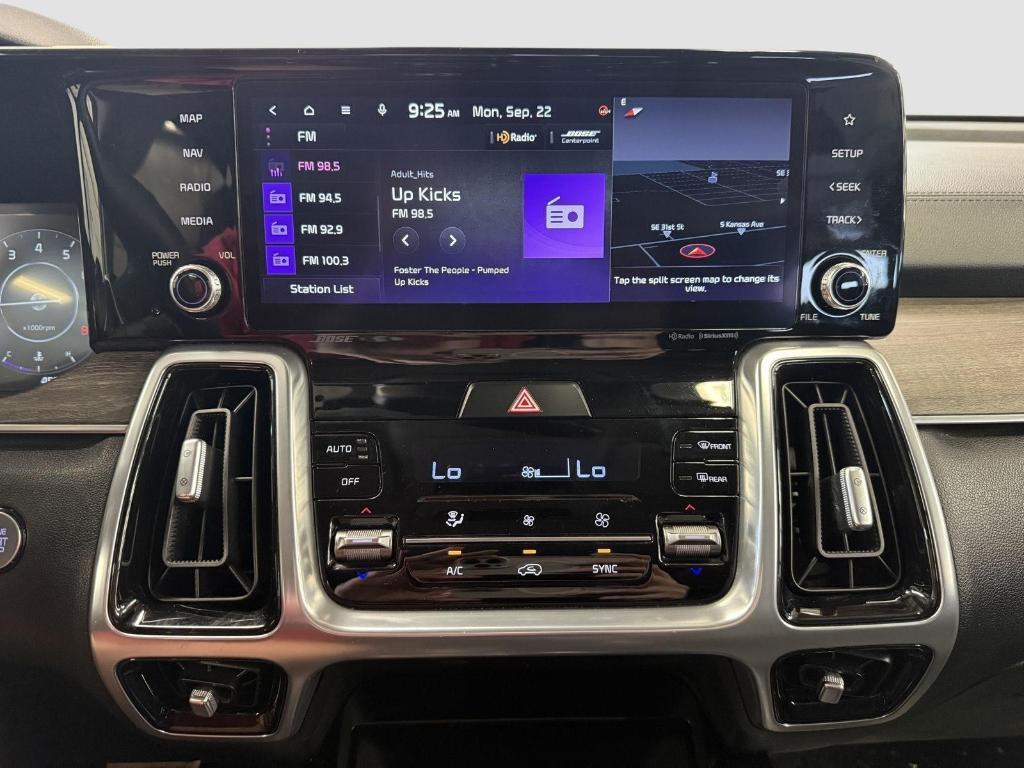 used 2022 Kia Sorento car, priced at $30,900