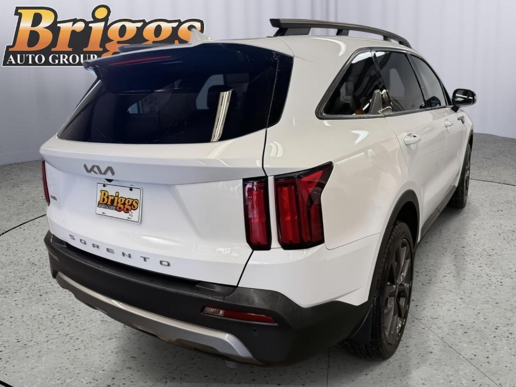 used 2022 Kia Sorento car, priced at $30,900