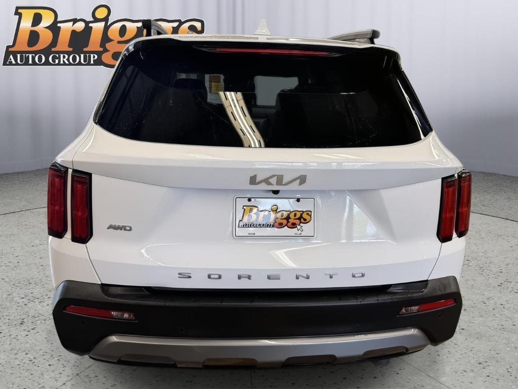 used 2022 Kia Sorento car, priced at $30,900