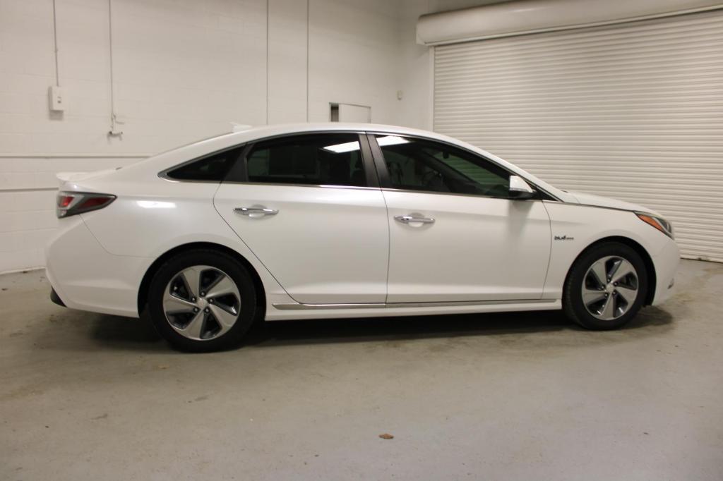 used 2017 Hyundai Sonata Hybrid car, priced at $14,698