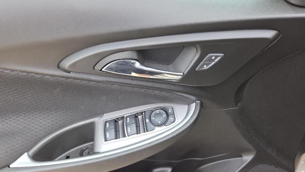 used 2024 Chevrolet Malibu car, priced at $19,985