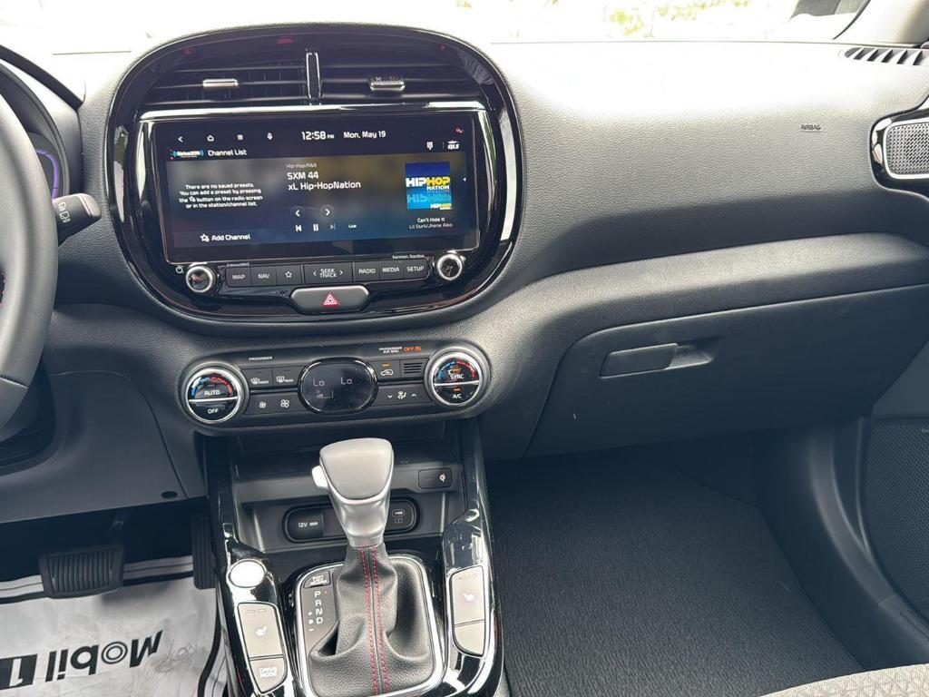 new 2025 Kia Soul car, priced at $26,427